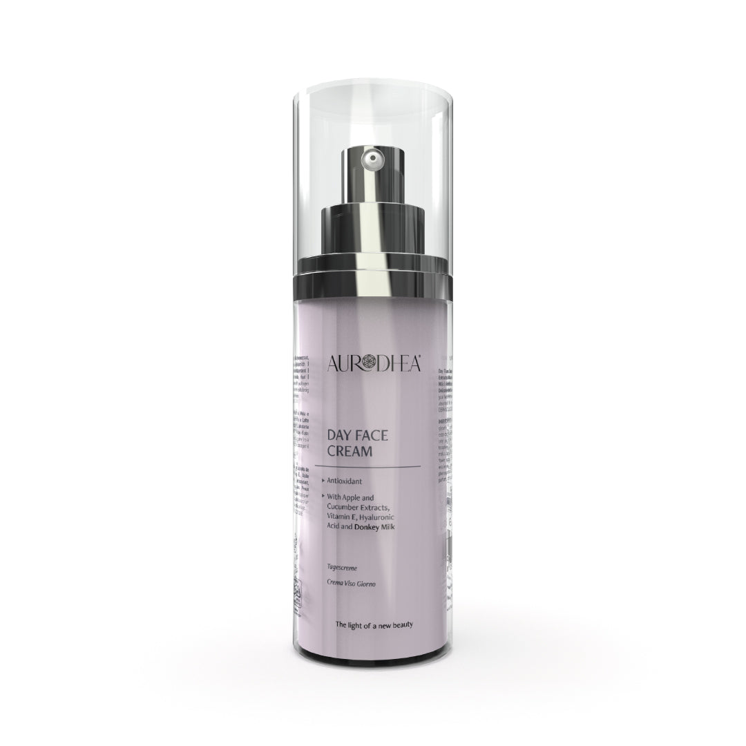 CRÈME DE JOUR SUPER HYDRATANTE, CLARIFIANTE,  EFFET VELOUR (idéale pour tout type de peau)